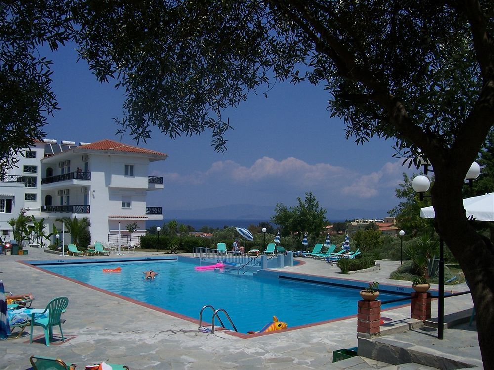 Hilltop Hanioti Exterior foto
